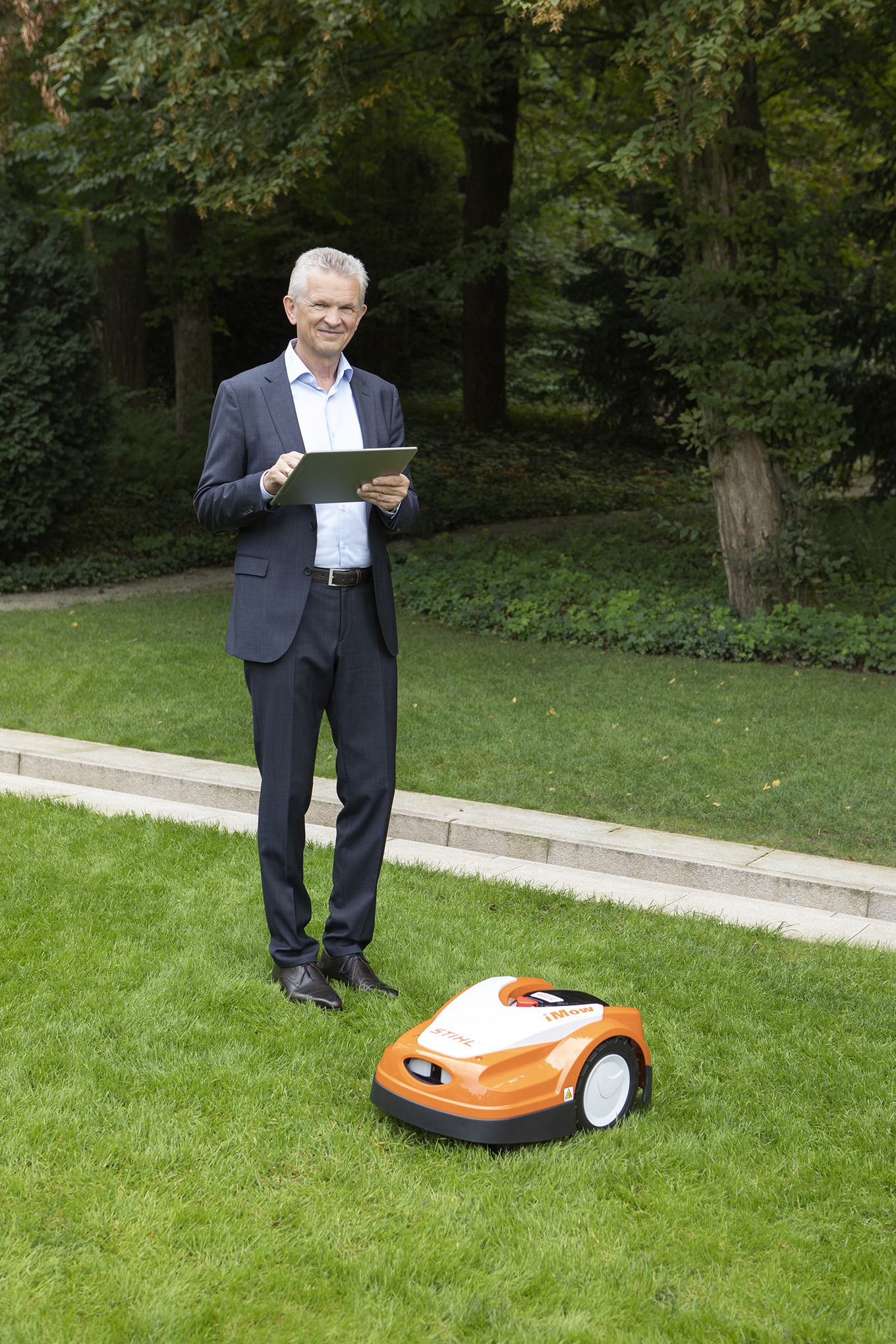 STIHL Increased unit sales and new business areas. STIHL